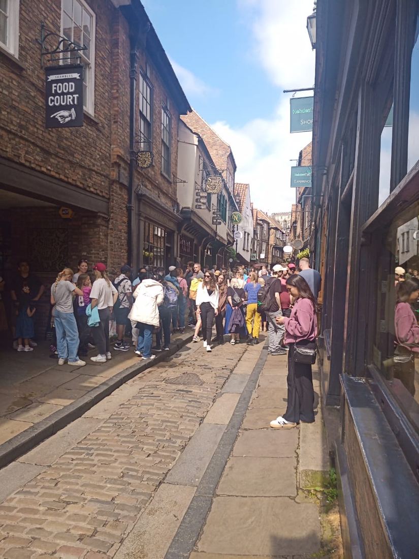 Strolling through the old streets of York