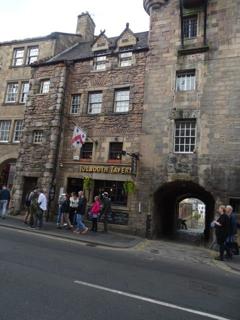 Tolbooth tavern, one of a million proper pubs, sorry no pics inside holyrood all